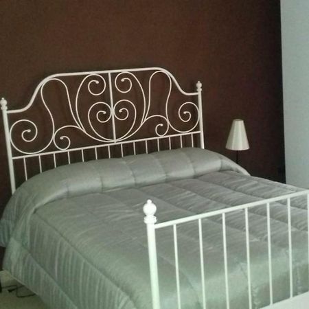 Casa Family & Friends Bed and Breakfast Σαλέρνο Εξωτερικό φωτογραφία
