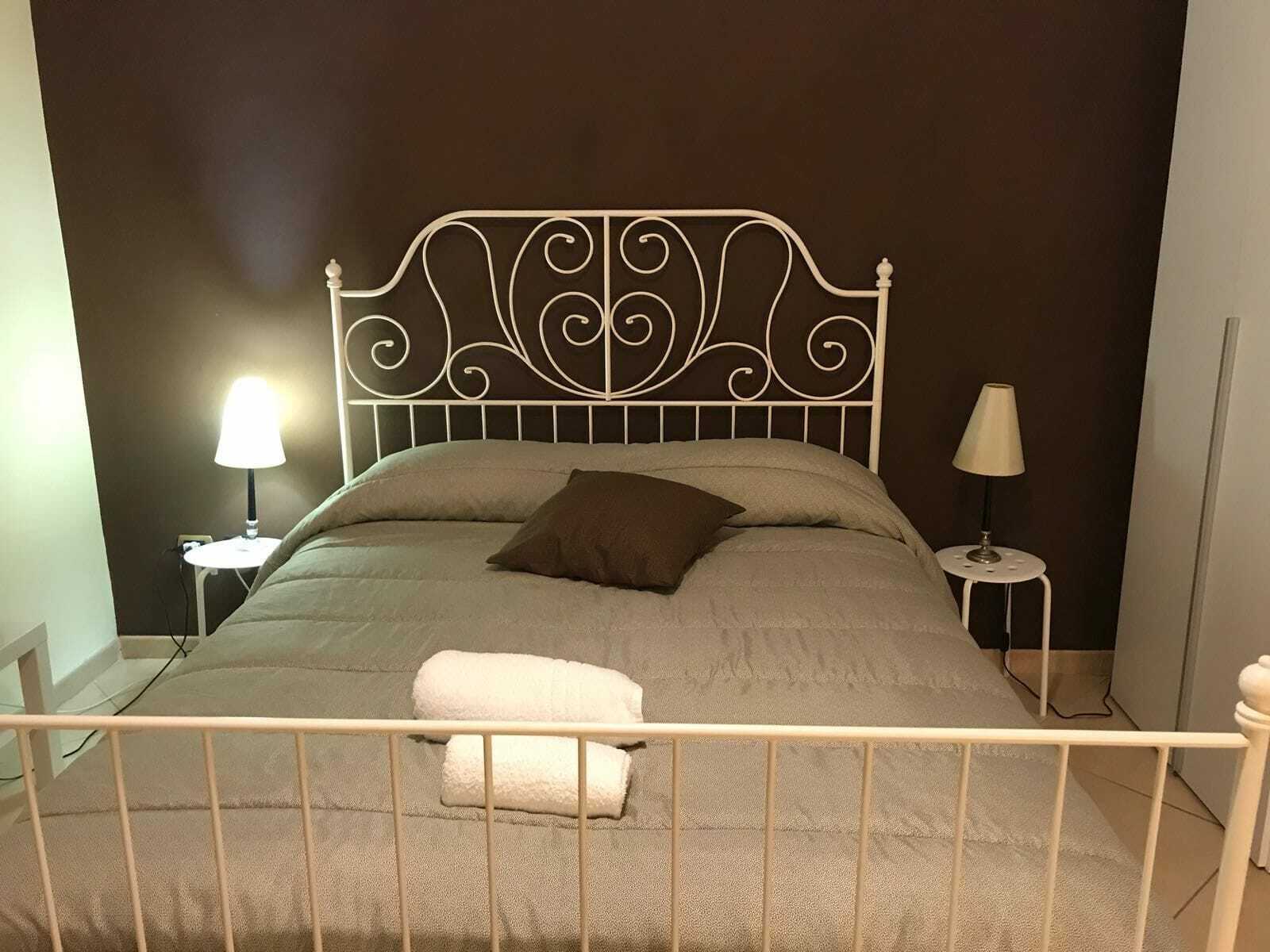 Casa Family & Friends Bed and Breakfast Σαλέρνο Εξωτερικό φωτογραφία