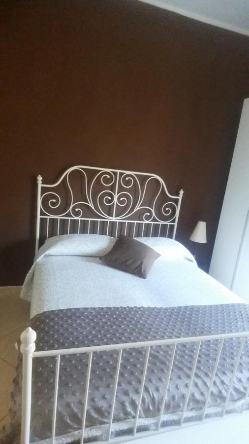 Casa Family & Friends Bed and Breakfast Σαλέρνο Εξωτερικό φωτογραφία